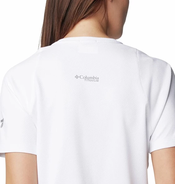 Columbia Summit Valley Short Sleeve Crew Kadın Kısa Kollu Tişört AK5544-100 - Resim 5