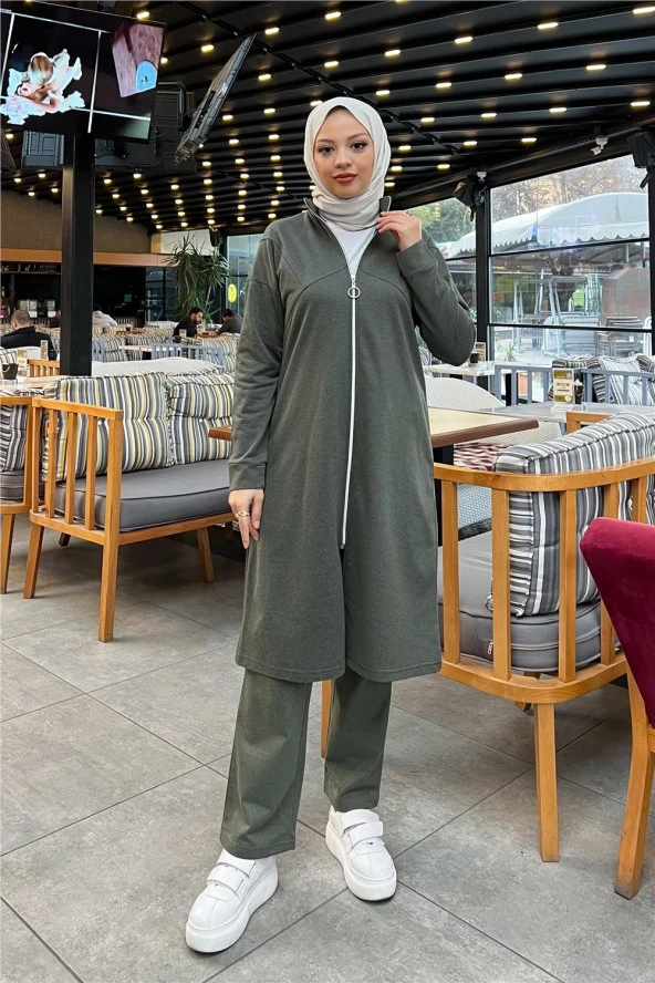 Göğüsten Detaylı Fermuarlı Sade Basic Eşofman Spor İkili Takım - 03063.005 - Haki - 9