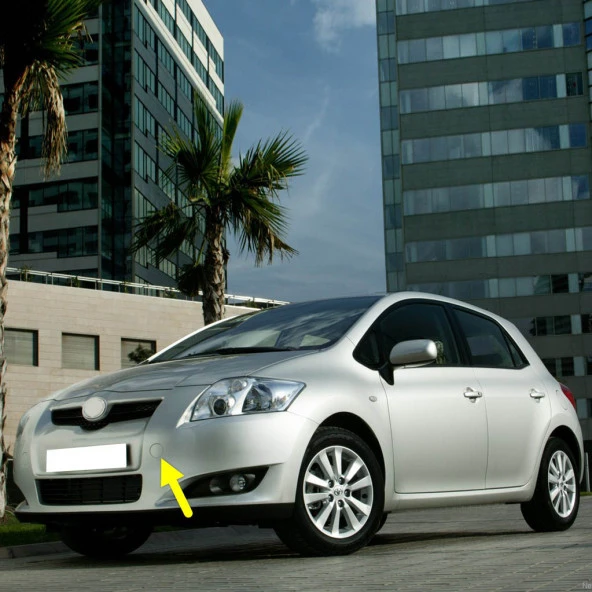 Toyota Auris 2007-2012 Ön Tampon SOL Çeki Kapak Çekme Demiri Kapağı
