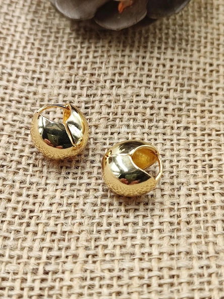 Tombul Model Kadın Küpe Altın Renk