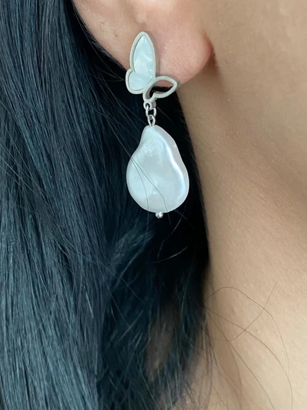 Kelebekli Model Beyaz Taş İşlemeli Kadın Küpe