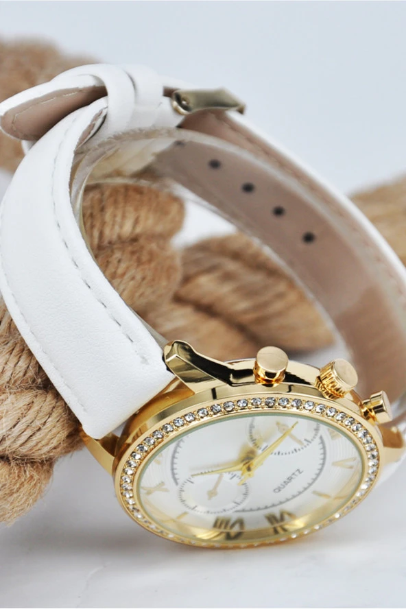 Altın Renk Taşlı Kasa Beyaz Deri Kordonlu Roma Rakam Kadın Kol Saati SU-1123 - 2