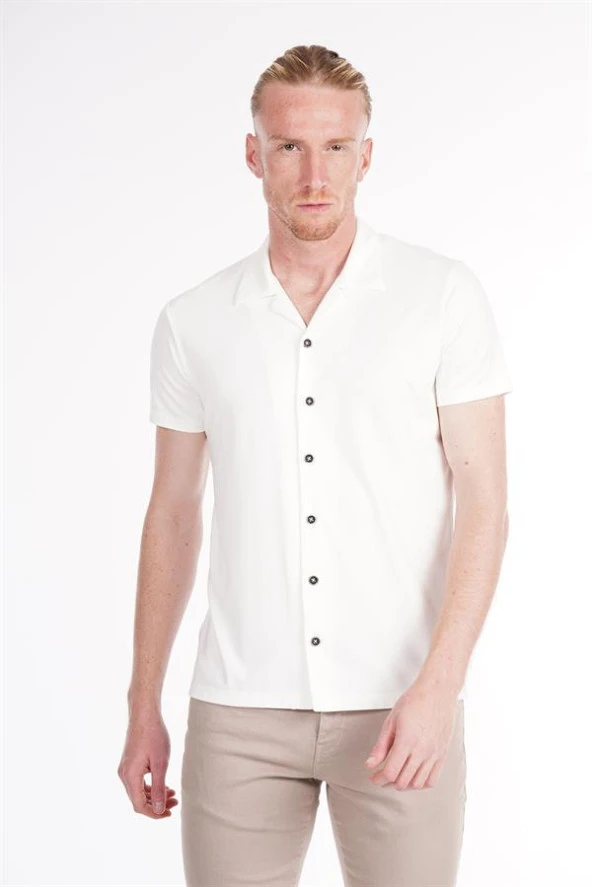İntersivin Likralı Esnek Kumaş Kısa Kollu Beyaz Erkek Yazlık Gömlek