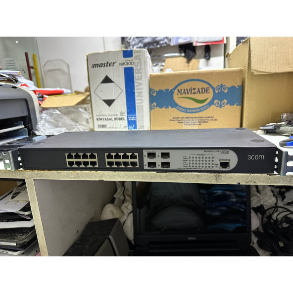 3COM 16 PORT 10/100/1000 SWITCH+4SFP 3CBLSG16  2.EL