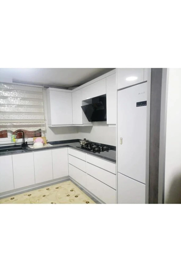Renkli Duvarlar Parlak Beyaz 50x100cm Yapışkanlı Folyo Mutfak Dolap Ve Mobilya Kaplama Folyosu