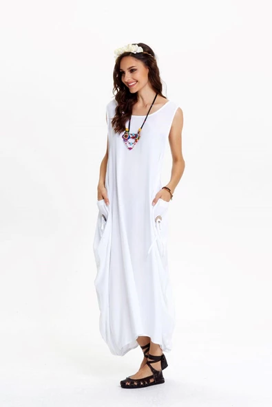 Kayık Yaka Düğme Detaylı Cepli Günlük Elbise