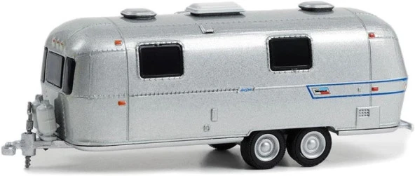 Greenlight 1971 Airstream Ambassador International Land Yacht 1/64 Model Araba - Resim 2
