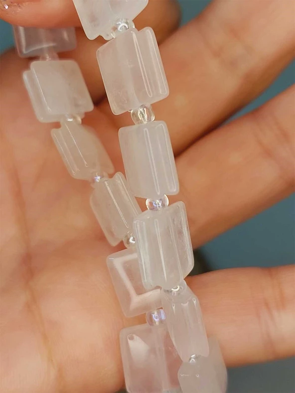 Pembe Kuvars Taşı Yandan Oyuklu Kare Kesim 10x10mm Dizi (49560) - Resim 2