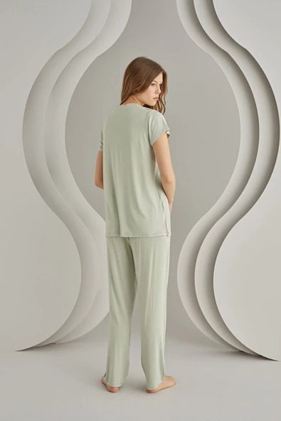 Yeşil Viskon Sütyenli Pijama Takımı - 3
