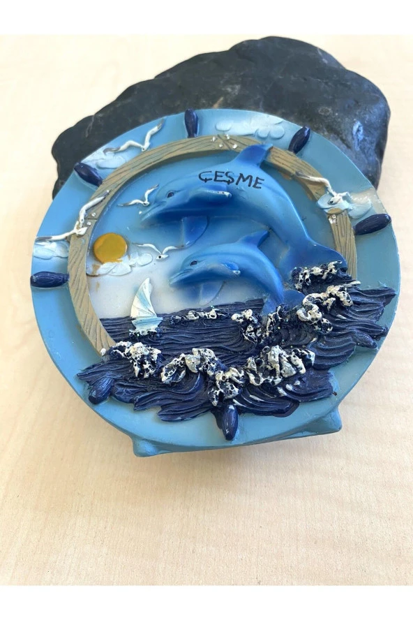ÇEŞME ALAÇATI VİTRİN SÜSÜ YUNUS BALIĞI TEMALI PORSELEN SÜS - 2