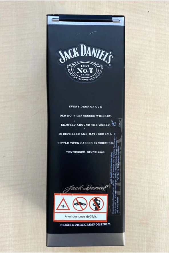 TENEKE KUTU TEMİZ METAL ŞİŞE KUTUSU 70CL - 3