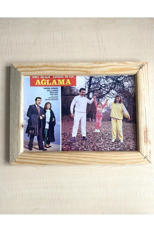 VİNTAGE 27X37CM AHŞAP ÇERÇEVELİ İNCE KARTON YEŞİLÇAM FİLM KARTPOSTALI ÜMİT BESEN AĞLAMA NO 2