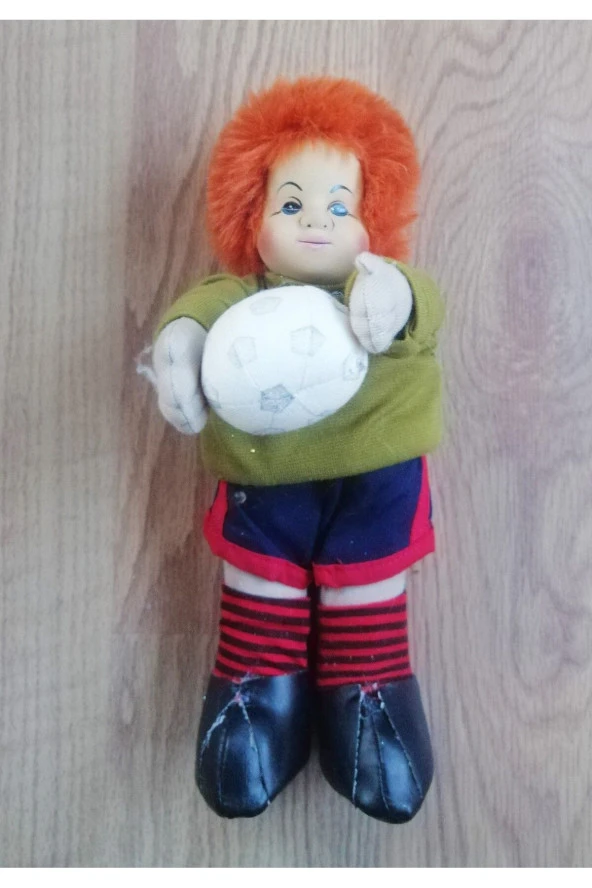 Vintage Avrupa Porselen Yüzlü Futbolcu Figür N0 282