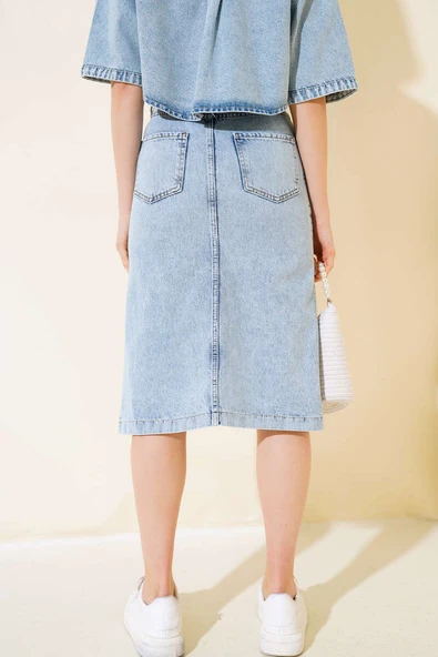 Önü Yırtmaçlı Kısa Kot Etek Açık Kar - Resim 3