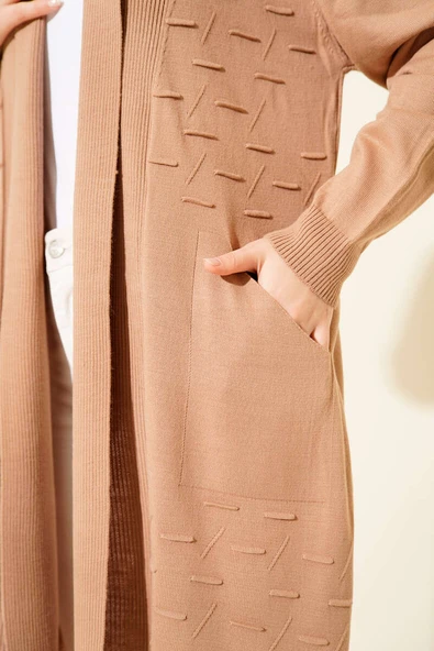 Yandan Dikişli Bağcıklı Hırka Latte - Resim 4