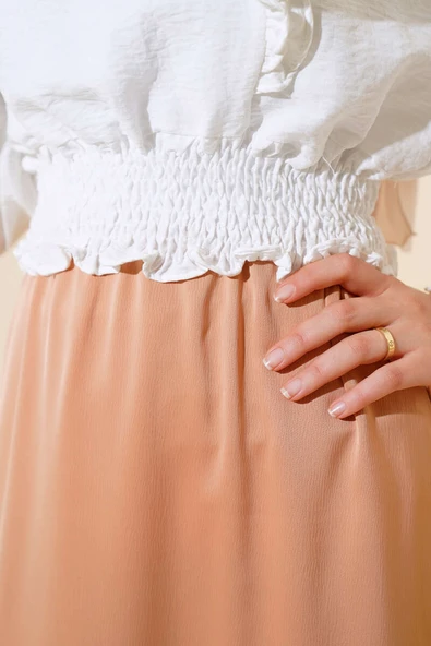 Bel Lastikli Kloş Saten Etek Latte - Resim 4