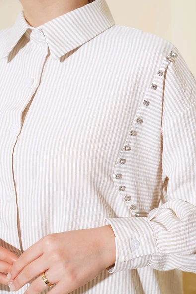 Önü Taşlı Çizgili Gömlek Latte - Resim 4