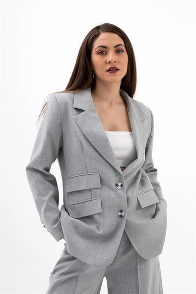 Üç Cep Kapaklı Kolu Arma Detaylı Poliviskon Ceket - Koyu Gri - Resim 2