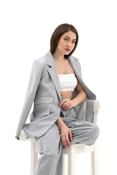 Üç Cep Kapaklı Kolu Arma Detaylı Poliviskon Ceket - Koyu Gri - Resim 3