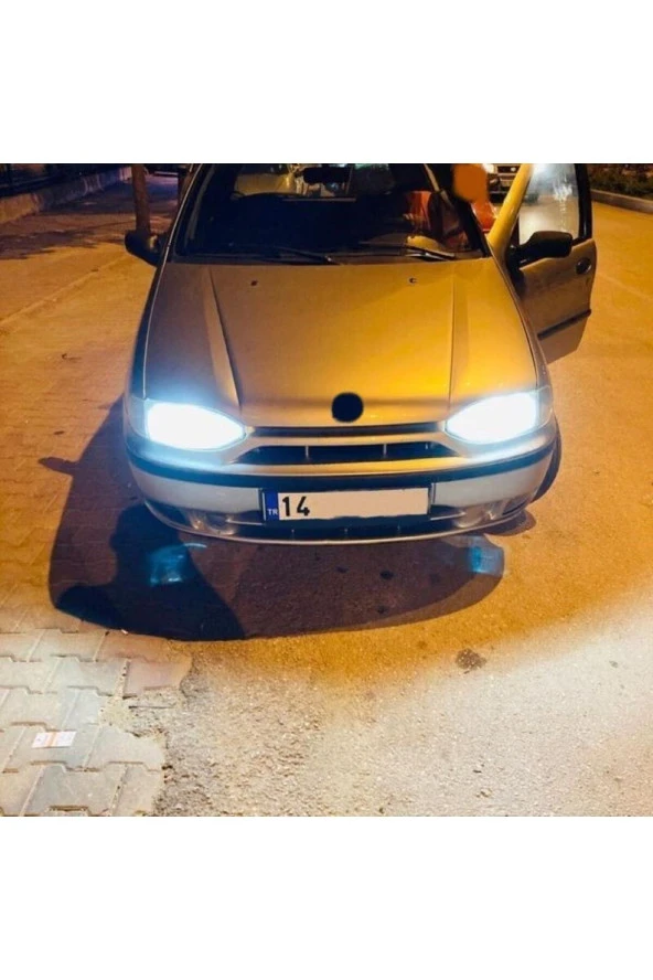 OTO H.İ.T.  Fiat Siena Uzun Farlar Için Uyumlu Şimşek Etkili Led Xenon Beyaz Far Ampulü