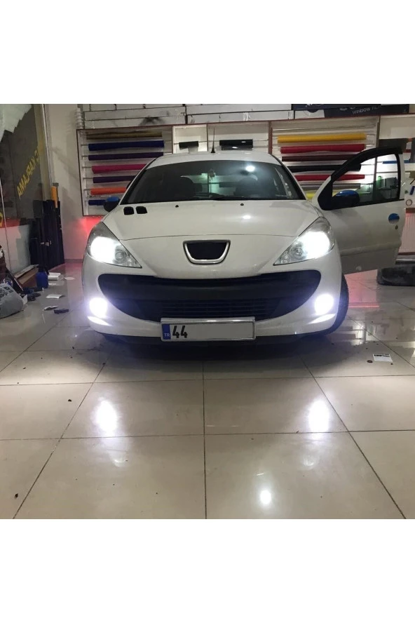 OTO H.İ.T.  Peugeot 206 Plus Kısa Farlar Için Uyumlu Şimşek Etkili Led Xenon Beyaz Far Ampulü