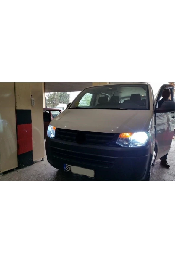 OTO H.İ.T.  Volkswagen Transporter T6 Için Şimşek Etkili Uyumlu Led Xenon Beyaz Far Ampulü