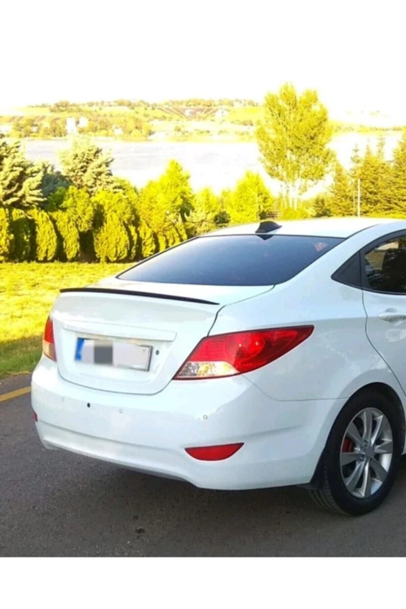 OTO H.İ.T.  Hyundai Accent Blue Uyumlu Bagaj Üstü Spoiler Piano Black