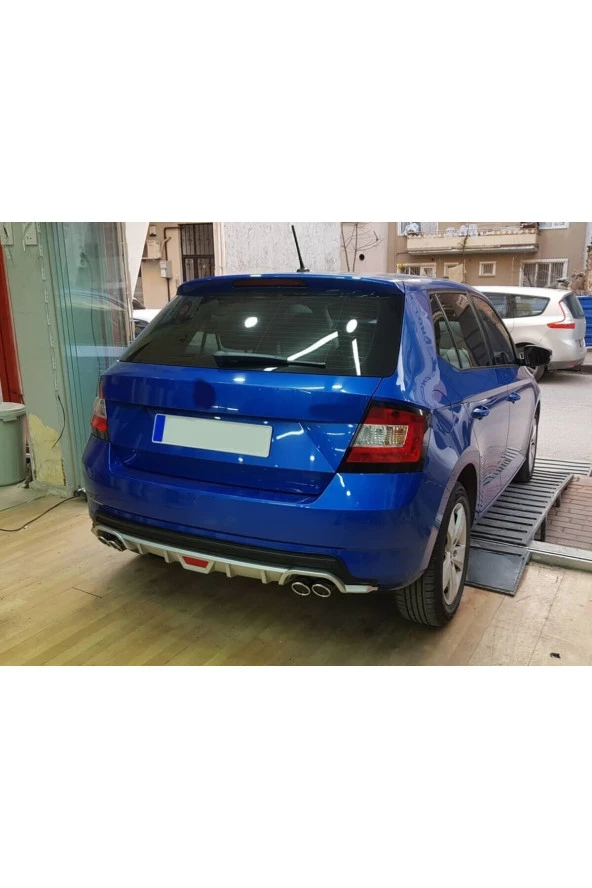 OTO H.İ.T.  SKODA FABİA YENİ KASA UYUMLU BODY KİT DİFÜZÖR 4 ÇIKIŞ YUVARLAK GRİ MODEL 1