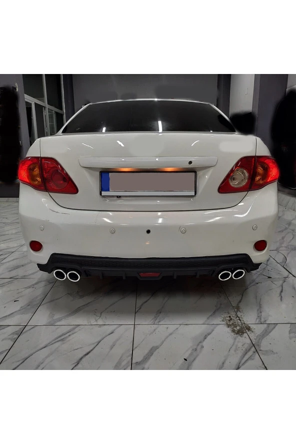 OTO H.İ.T.  TOYOTA COROLLA 06-12 UYUMLU BODY KİT DİFÜZÖR 4 ÇIKIŞ YUVARLAK SİYAH MODEL 2
