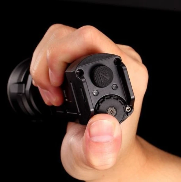 NITECORE P36 2000 LUMEN EL FENERI (2X18650) - 7