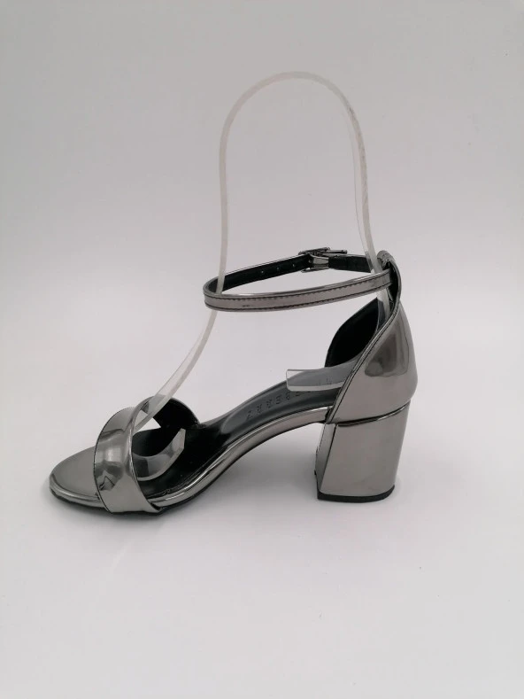 SOLMAZ VİVİAN PLATİN AYNA TEK BANT TOPUKLU ABİYE AYAKKABI - Resim 2