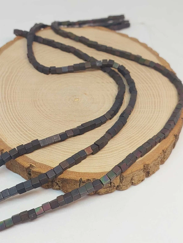 Hematit Taşı Küp Şekilli 4mm Dizi (49672) - Resim 3