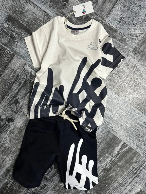 Çizgiler Desenli Erkek Çocuk Şortlu Takım - 2