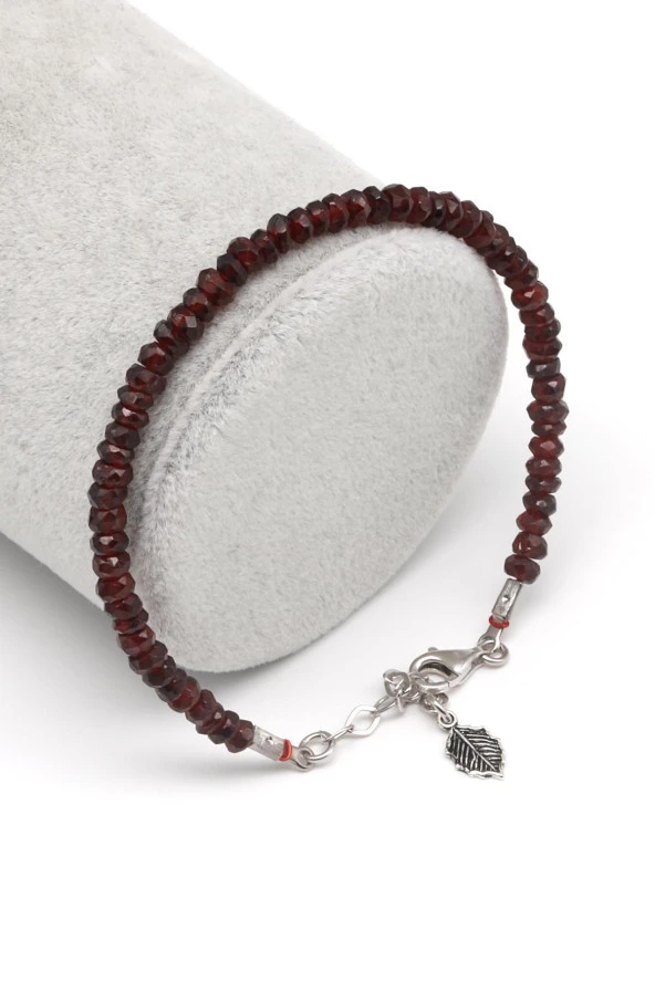 Garnet Doğal Taş 925 Ayar Gümüş Bileklik