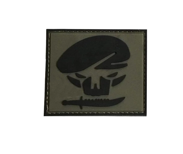 Single Sword BERE-BIÇAK Plastik Patch - Peç 6Cm X 6Cm - 2