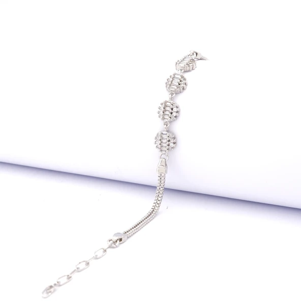 316L Çelik Zirkon Taşlı Şekilli Kadın Bileklik BLK-796 ürün görseli