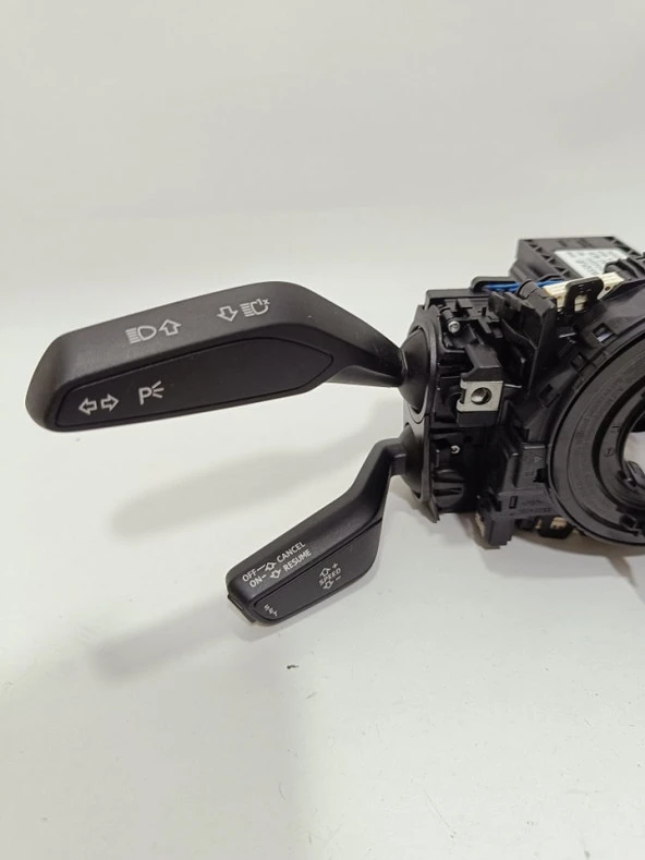 Audi Sinyal Silecek Kollu Direksiyon Sargısı 8V0953521JD-5Q0953549E-8V0953502BK Hasarlı (008) - 3