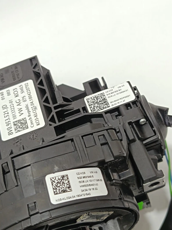 Audi Sinyal Silecek Kollu Direksiyon Sargısı 8V0953521JD-5Q0953549E-8V0953502BK Hasarlı (008) - 7