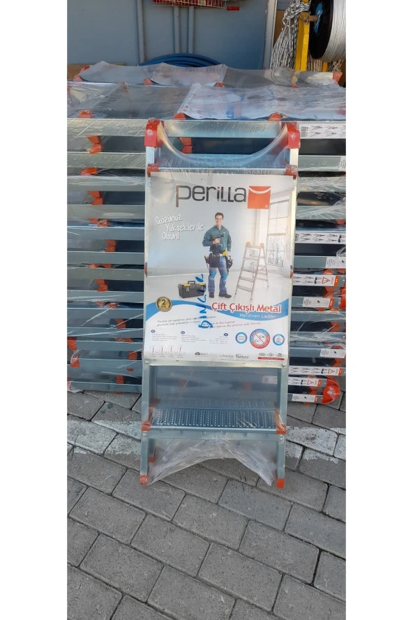 Banio Perilla Çift Çıkışlı 4+4 Basamaklı Metal Merdiven - 4