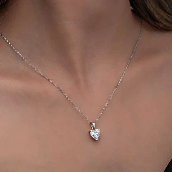 925 Ayar Gümüş Beyaz Taşlı Kalpli Kadın Kolye - Resim 3