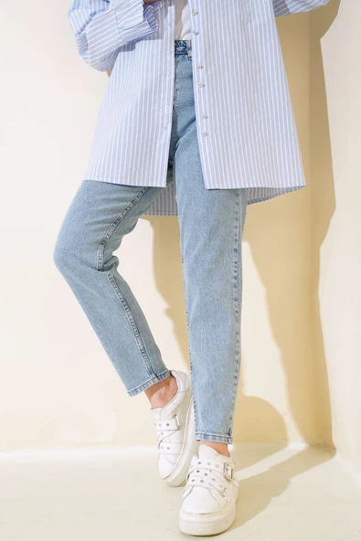 Dar Paça Mom Jean Kot Pantolon Açık Mavi - 2