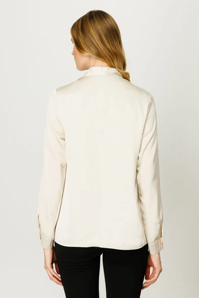 Ekol Kadın V Yaka Uzun Kol Saten Bluz - Minimalist Şıklık - 5