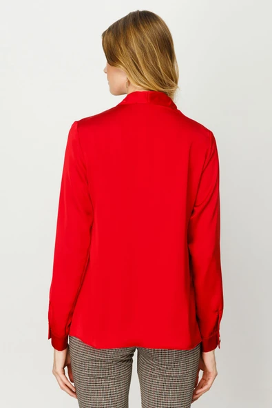 Ekol Kadın V Yaka Uzun Kol Saten Bluz - Minimalist Şıklık - 10