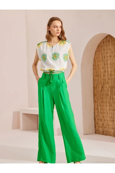 Unique Mode Midi Geniş Paça Kadın Pantolon - Minimalist, Rahat & Şık ürün görseli 1