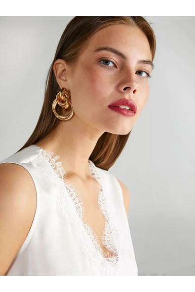 Faik Sönmez Dantel Detaylı V Yaka Kolsuz Kadın T-Shirt - Minimalist - 4