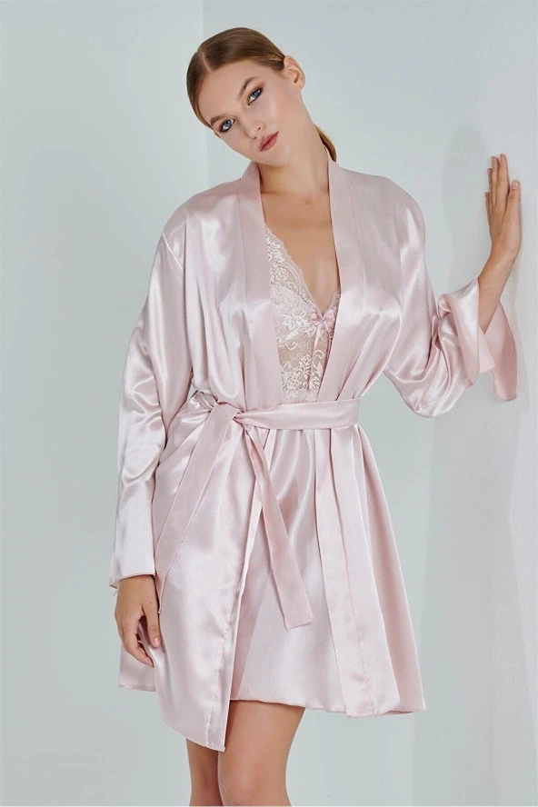 Pudra Saten Çeyiz Seti 6 Parça Dantelli Sabahlık Gecelik Pijama Şortlu Takım ürün görseli