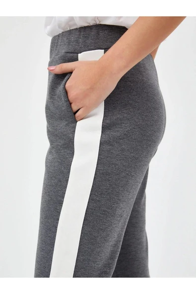 Faik Sönmez Minimalist Yan Şerit Detaylı Kadın Eşofman Altı - Rahat ve Şık - 5