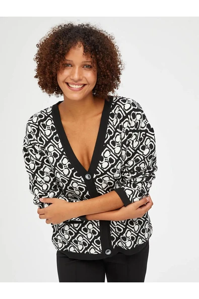 Faik Sönmez V Yaka Geometrik Desenli Kadın Hırka - Uzun Kol - 3