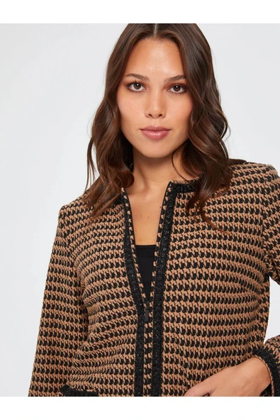 Faik Sönmez Minimalist Desenli Uzun Kol Kadın Ceket - Şık ve Rahat - 5