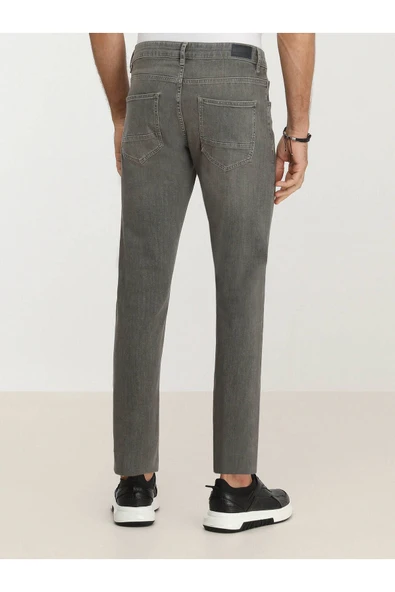Kip Minimalist Erkek Jean Pantolon - Regular Fit Günlük Kombin - 4